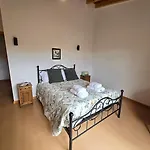 בית הארחה Casa Da Tia Outra 3*