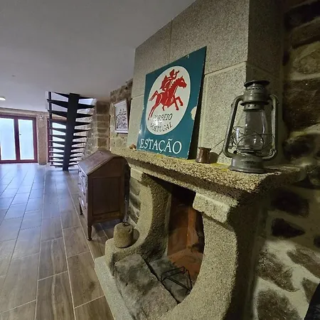 Casa Da Caleira بيت ضيافة