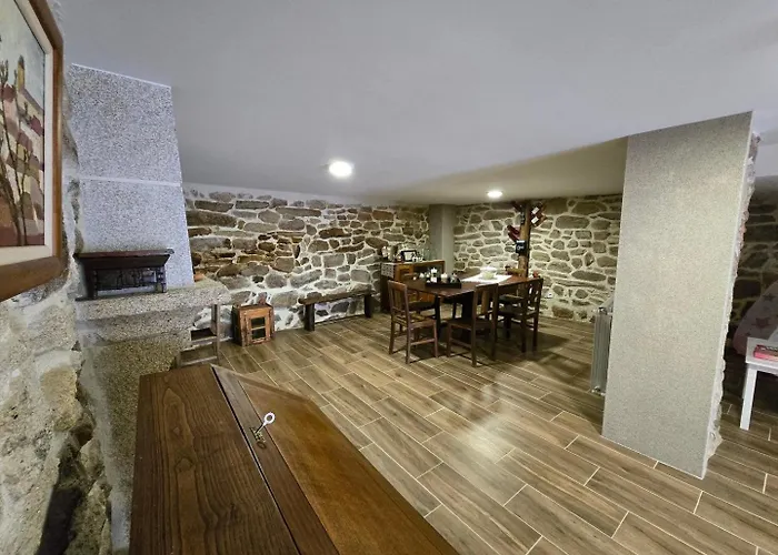 ゲストハウス Casa Da Tia Outra Sernancelhe