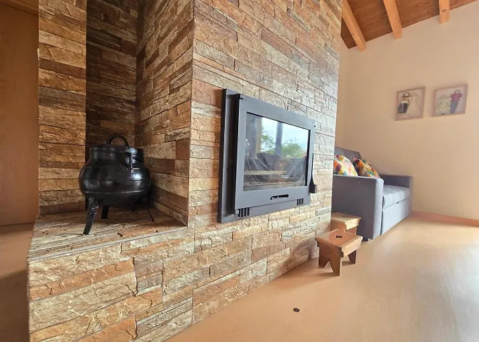 ゲストハウス Casa Da Tia Outra 3*